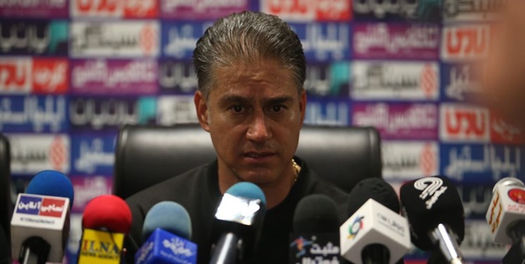نشست خبری حمید مطهری سرمربی نساجی با تاخیر برگزار می‌شود