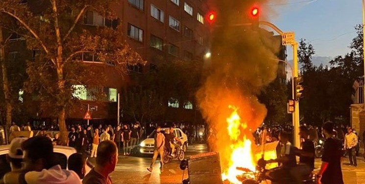 دشمنان در پروژه کشته‌سازی به دنبال طعمه هستند