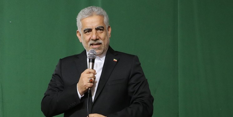 دانش‌آموزان باید مجهز به سلاح علم و دشمن‌شناسی شوند