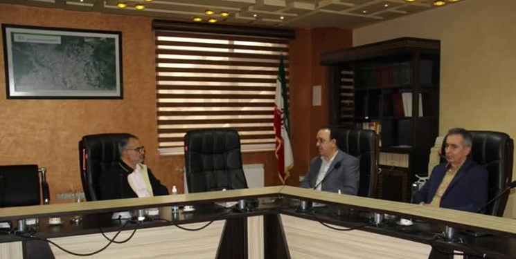 بهره‌مندی از ظرفیت نخبگان به منظور رفع مشکلات شهری در رشت
