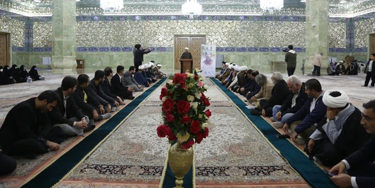 گیلانی‌ها حرم مطهر حضرت فاطمه معصومه (س) را غبارروبی کردند
