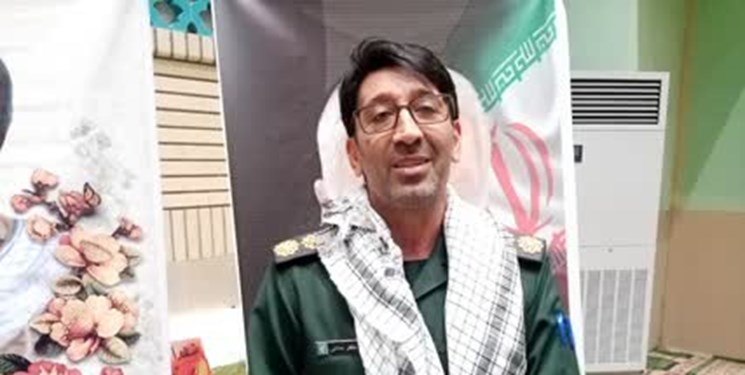 فرهنگ ایثار و شهادت به نسل جوان و نوجوان منتقل شود