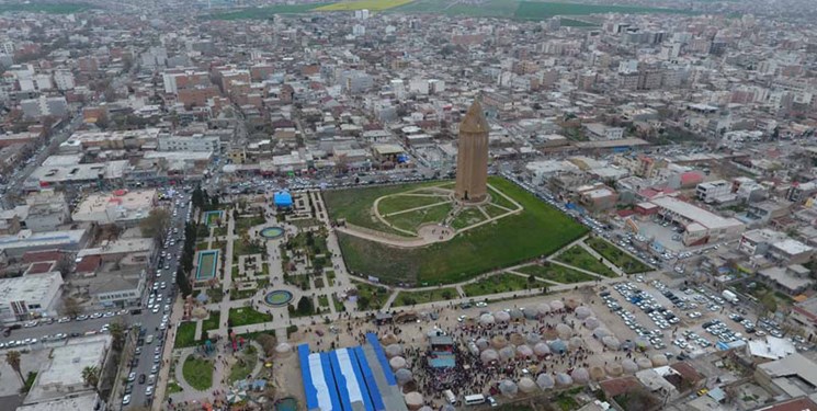 خبرنگاران به عنوان عضو فعال جامعه نقش مهمی در تبیین افکار عمومی دارند