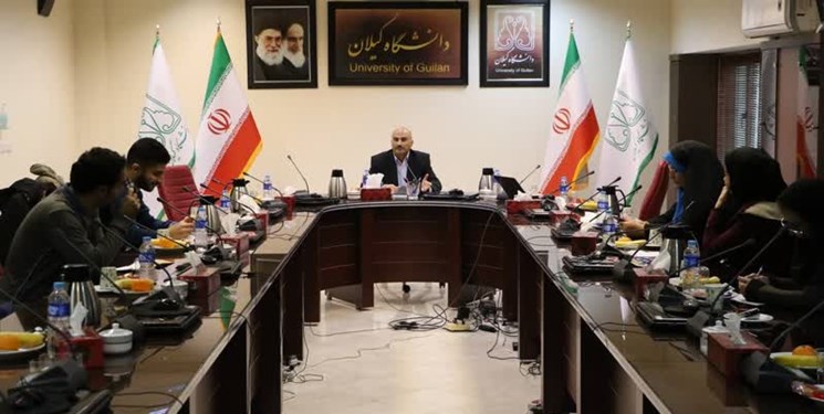 دانشگاهیان باید نسبت به اتفاقات جامعه حساس باشند/ توسعه روابط دانشگاه گیلان با دانشگاه‌های آلمان، ونزوئلا، چین و سوئد