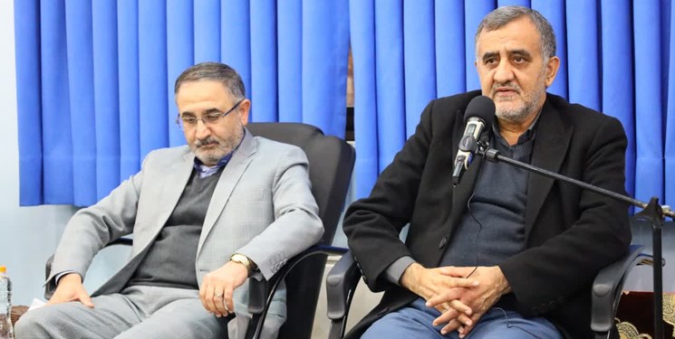 پایه اصلی جهاد تبیین در آموزش و پرورش شکل گیرد