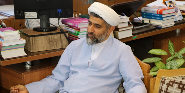 اصل فریضه امربه معروف و نهی از منکر برای دستگیری است نه مچ‌گیری!