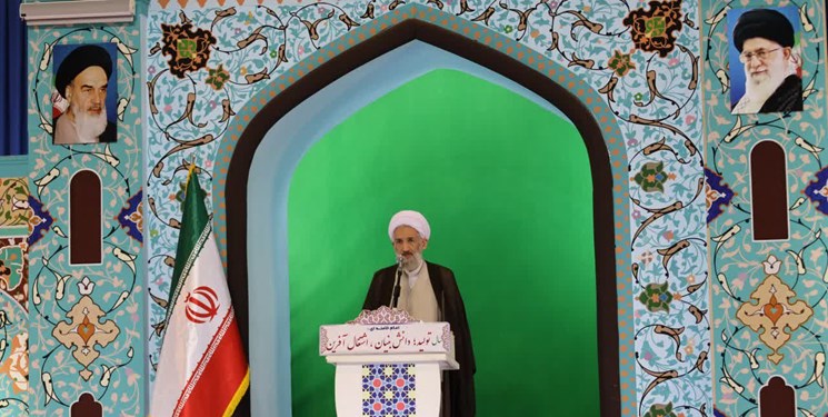 امام جمعه ساری: اقدام اروپا ما را نسبت به سپاه امیدوارتر می‌کند /شیشه عمر استکبار در دست سپاه است