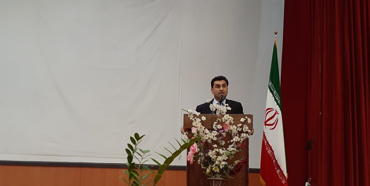 ضرورت اهتمام آموزش و پرورش در تبیین پیروزی انقلاب اسلامی برای نسل جدید