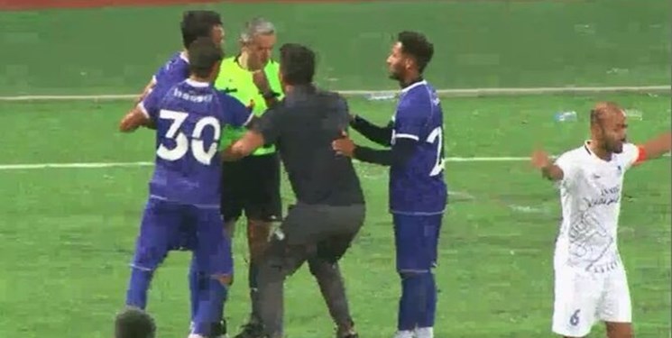 مربی استقلالی، تیم گیلانی را به عشق شوالیه در بحران رها کرد