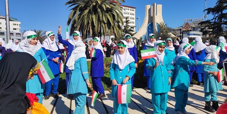 حضور چشمگیر دهه نودی‌ها در جشن انقلاب + عکس