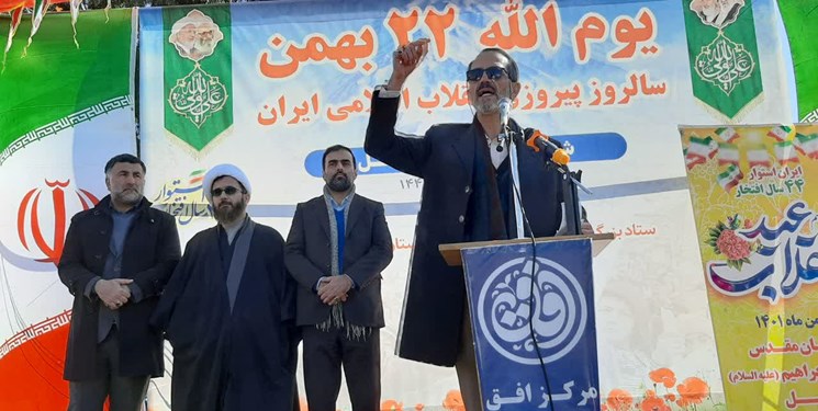 لزوم جهاد دفاعی برابر جنگ شناختی دشمن/ فراگیر شدن موج اسلام خواهی در دنیا