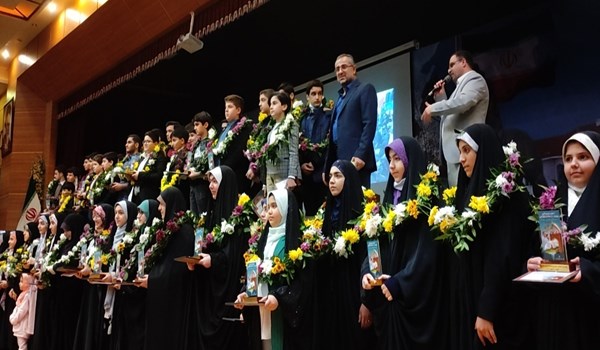 فیلم| 200 قهرمان قرآن گیلان تکریم شدند