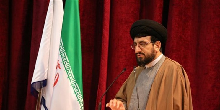 وزارت‌خارجه دیپلماسی جدی‌تر در زمینه روابط با کشورهای دنیا داشته باشد/ ایران با نفوذ منطقه‌ای قداست آمریکا را شکست