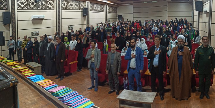 تجلیل از 220 فعال قرآنی در سوادکوه/ توسعه فعالیت‌های قرآنی با استفاده از هنر