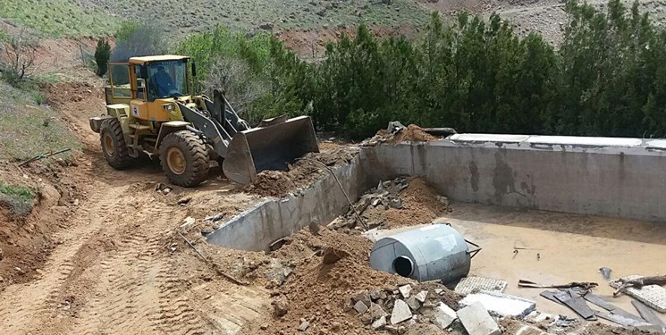 204 هکتار از زمین های منابع طبیعی گنبدکاووس آزاد شد