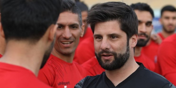 اجمالی/ آغاز نشست خبری نساجی  به وقت افطار!
