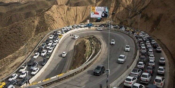 ترافیک 12 کیلومتری در محور کندوان/ انسداد محور کندوان به سمت شمال