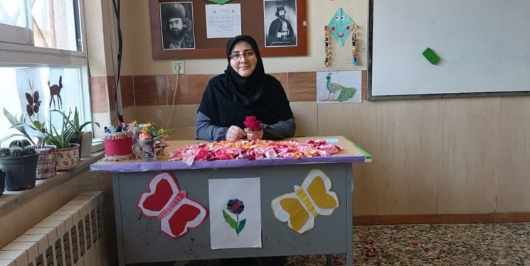 روایتی از تحقق رؤیای کودکی  تا نمونه‌ترین معلم ایران