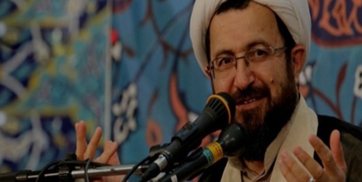 ماندگاری: باید افکار توحیدی را افزایش دهیم/ تلاش دشمن برای پست نشان دادن حجاب و عفاف