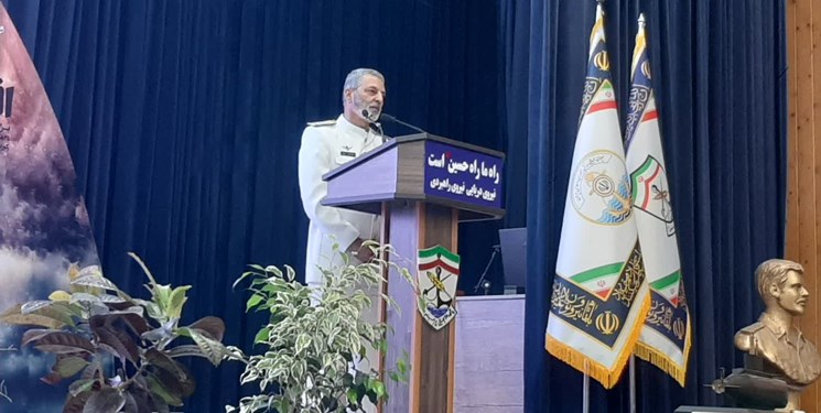 حضور جوانان 29 استان در ناوگروه 86 ارتش/ بسیاری از کشورها این مأموریت را غیر ممکن می‌دانستند