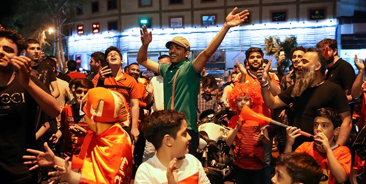 پرسپولیسی‌ها سرود قهرمانی سردادند + فیلم