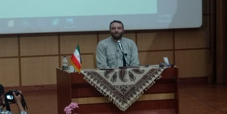 چرا غرب الگوی تمدنی برخی‌ها است؟