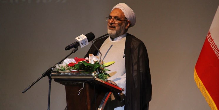 رئیس کل دادگستری مازندران: وکیل باید خود را به دانش روز مسلح کند