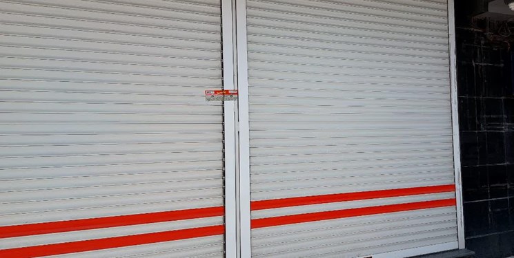انتشار تصاویر کشف حجاب کار دست آرایشگاه زنانه داد