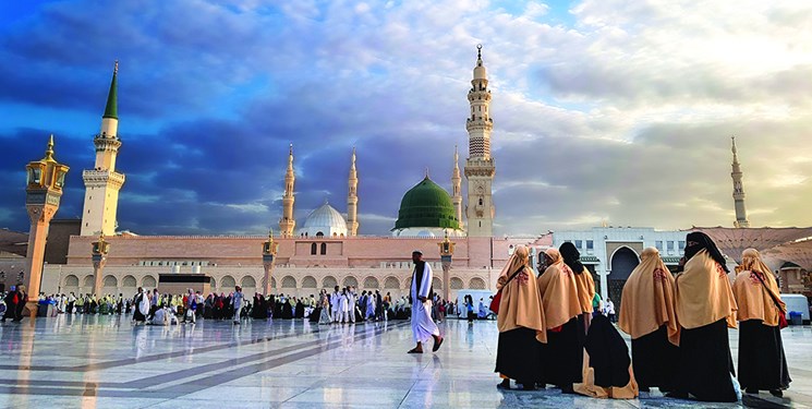 حضور تمامی حجاج مازندرانی در مدینه منوره