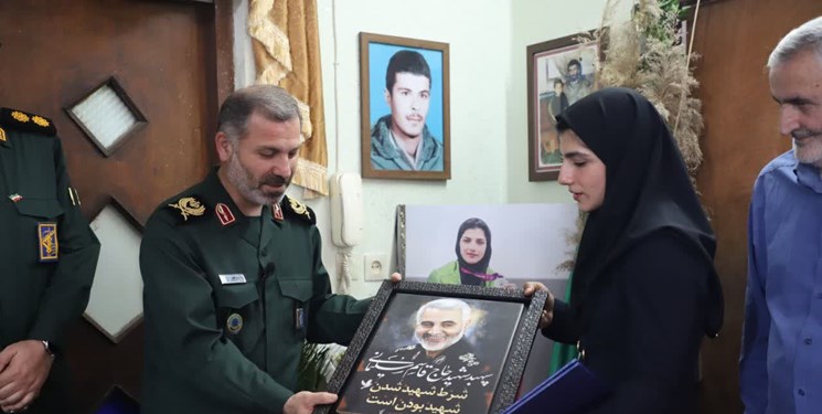 راه شهید طهرانی‌مقدم را الگوی خود قرار دادم