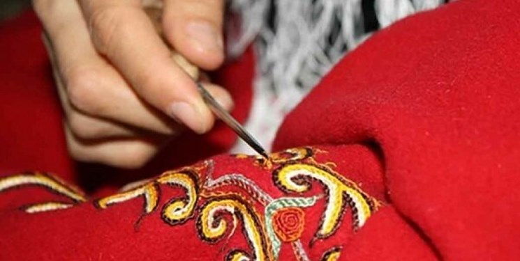 پایگاه دائمی رشتی دوزی در رشت ایجاد شود