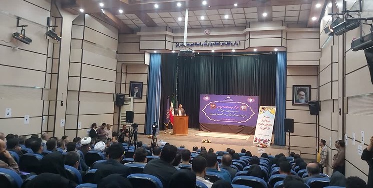 برگزاری آیین تکریم و معارفه در اداره کل فرهنگ و ارشاد مازندران