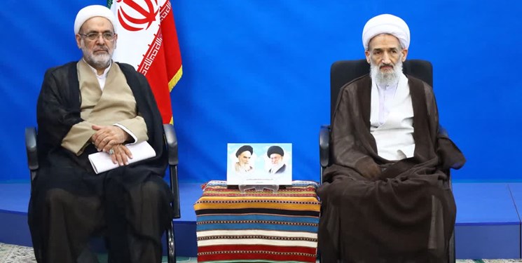 نماینده ولی فقیه در مازنداران: جزئیات مبارزه با فساد به مردم اعلام شود