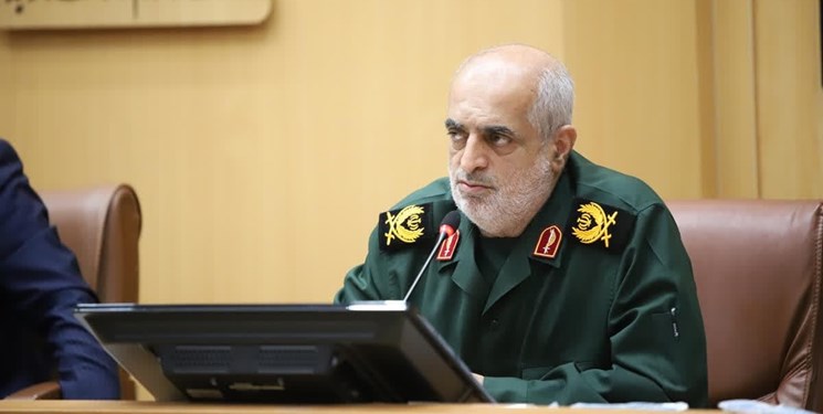 میدان شهرداری رشت به موزه شهدا مبدل شود