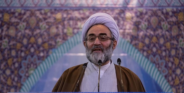 موضع  امام‌جمعه رشت درباره کشورهای پرحاشیه حوزه خلیج فارس