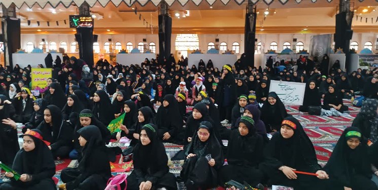 اجتماع دختران دانش‌آموز دهه هشتادی و نودی در مرکز مازندران+ عکس