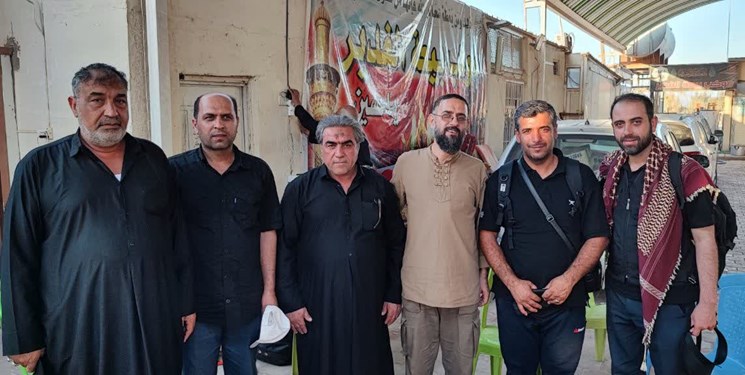 هم قدم با اربعین در عمود 218