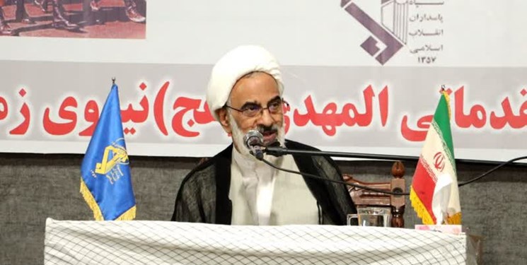 دشمن برای از بین بردن فرهنگ بسیجی در بین نسل نوجوان برنامه دارد