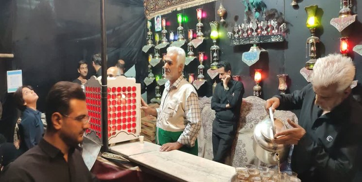 حضور 9 موکب کانون رضوی مازندران در مشهد و ارائه خدمت به زائران