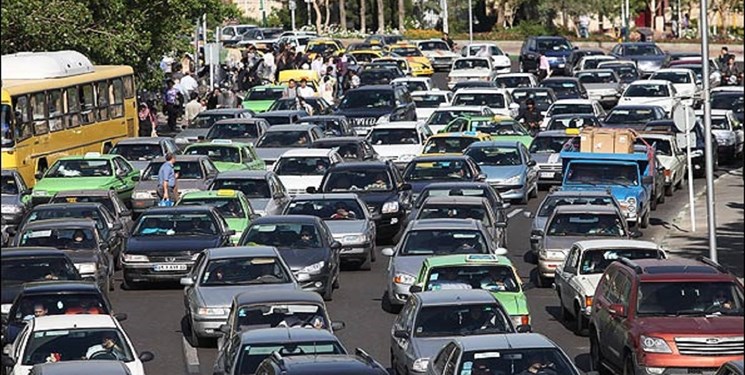 سیل خودرو‌ها در معابر باریک گرگان
