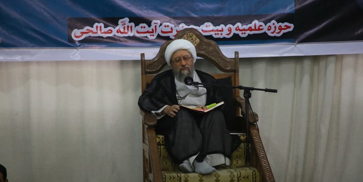 انقلاب اسلامی ایران مرهون عالمان وارسته‌ است