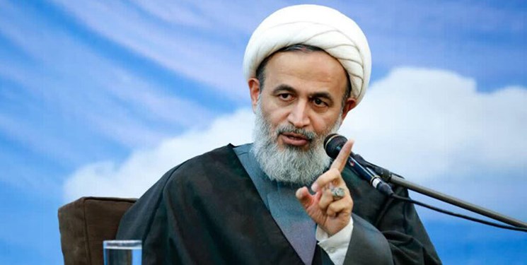 پناهیان: صداوسیما مراسم تجلیل از ذاکرین را کربلا برگزار کند