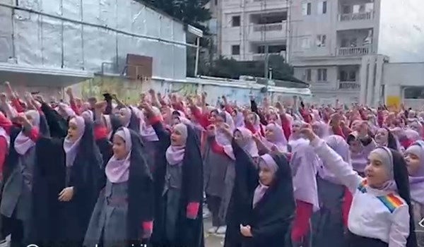 فیلم| تجمع دانش‌آموزان مازندرانی در حمایت از کودکان غزه