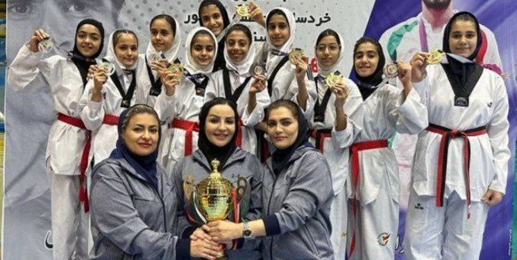 قهرمانی دختران تکواندو کار مازنی در کشور با 10 مدال