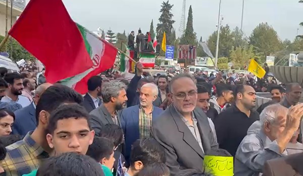 فیلم| راهپیمایی استکبارستیزی مردم ساری در یوم‌الله 13 آبان