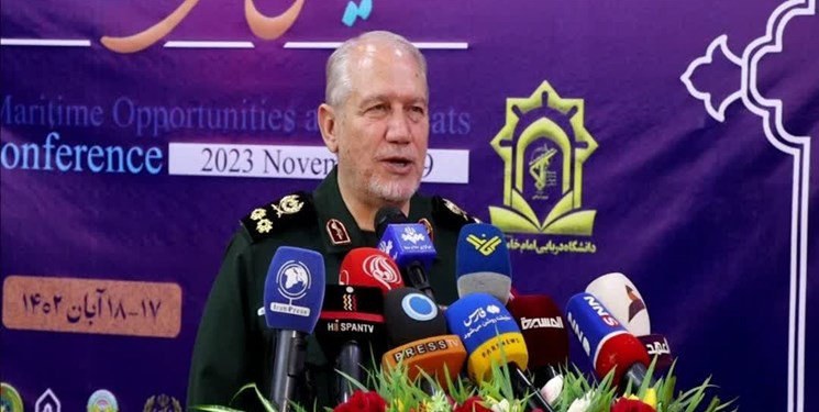 سرلشکر صفوی: برنامه 20ساله سیاست‌های ابلاغی دریامحور با رویکرد رونق اقتصادی تدوین می‌شود