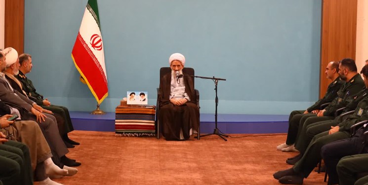 ضرورت حفظ روحیه حماسی بسیج توسط جوانان