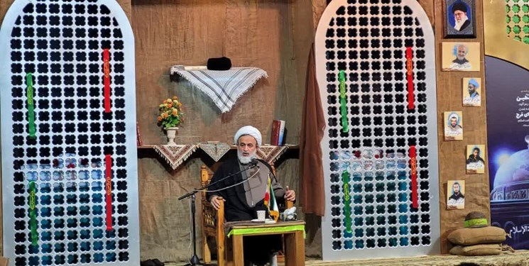 پناهیان: به‌دست آوردن ایمان توسط انسان‌های آزاد کار سختی نیست