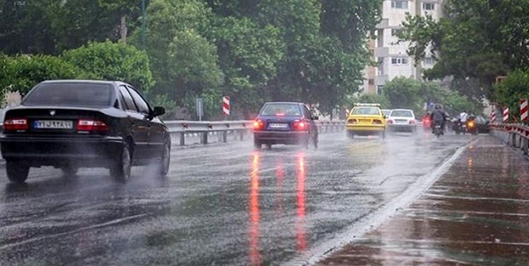 بارش پاییزی مازندران تا صبح چهارشنبه ادامه دارد