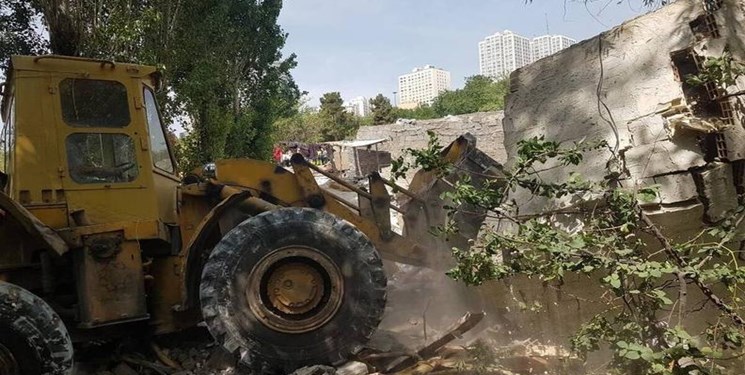 تخریب ساخت و سازهای غیرمجاز در روستاهای گرگان